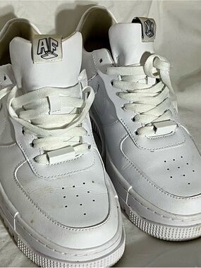 Women’s Classic White Nike Air Force Ones Low-Top Sneakers